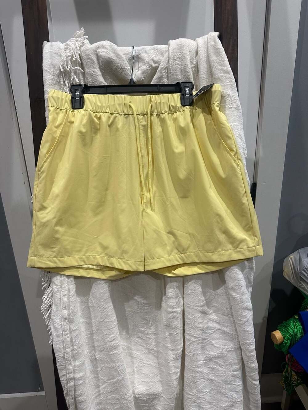 Original Use Women's Yellow Drawstring Athletic Shorts Size M